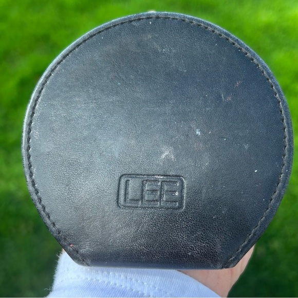 Vintage Hand Mirror with a Traditional Bulgarian Shevitsa Needlepoint design - Picture 4 of 5